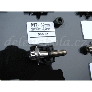 šroub M7x32mm hlava 14,9mm - nerez